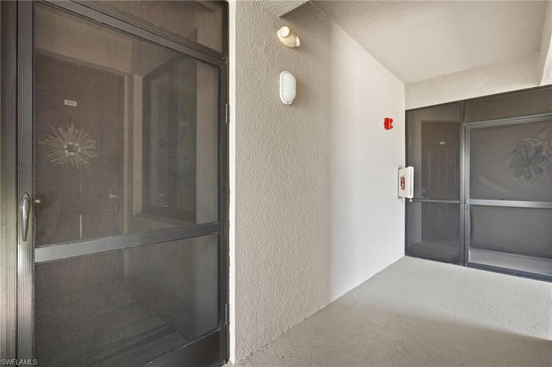 9826 Giaveno CIR photo 3