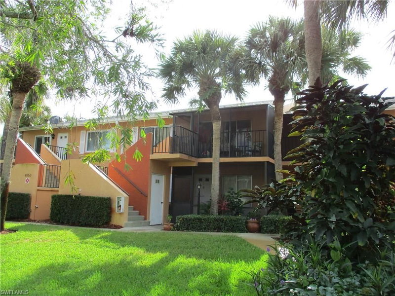 4060 Ice Castle WAY photo 1