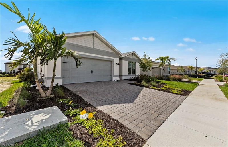 44393 Kelly DR photo 2