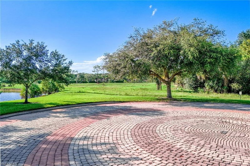 11562 Aerie LN photo 5