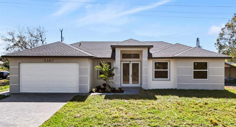 3307 6TH SW photo 1