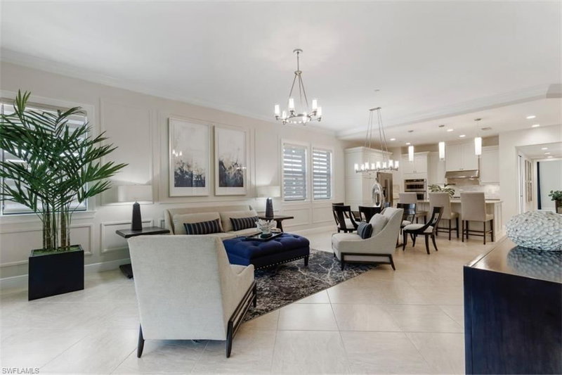 16382 Viansa WAY photo 5