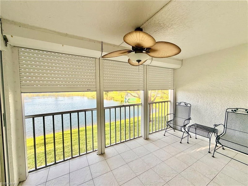 9580 Victoria LN photo 3