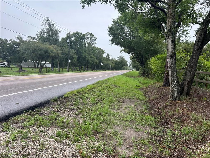 2115 CR 78 RD N photo 4