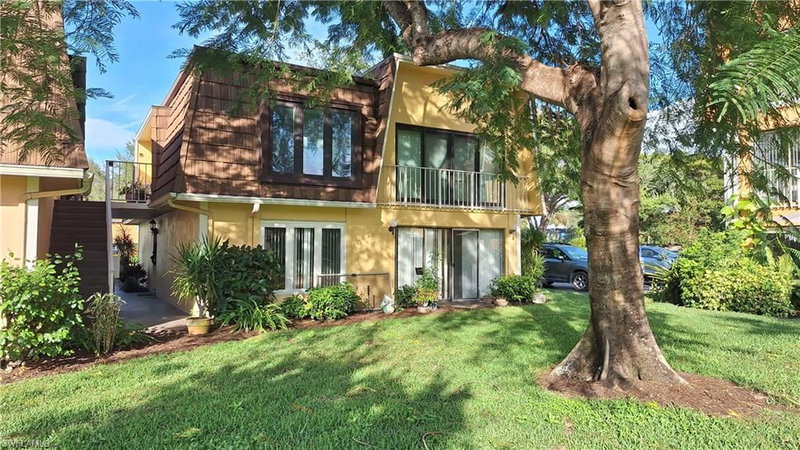 406 Meadowlark LN photo 1