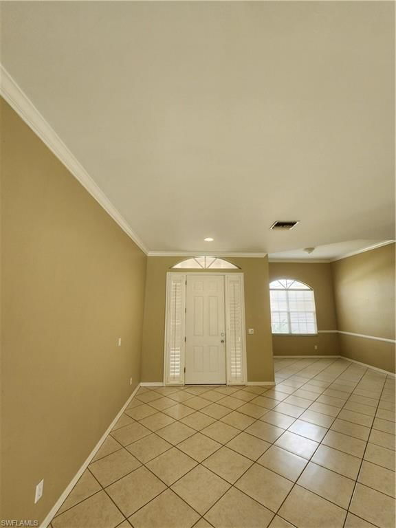 11082 Lakeland CIR photo 5