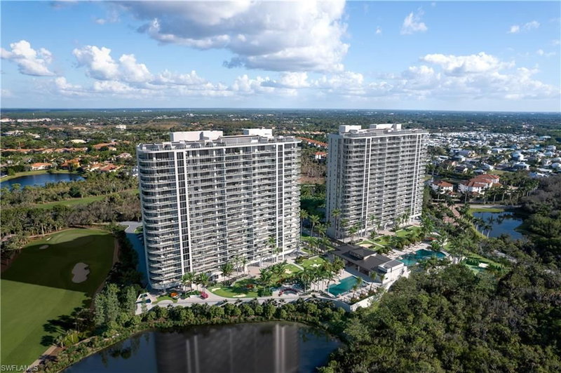 4810 Pelican Colony BLVD photo 3