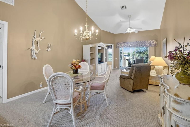 13046 Amberley CT photo 4