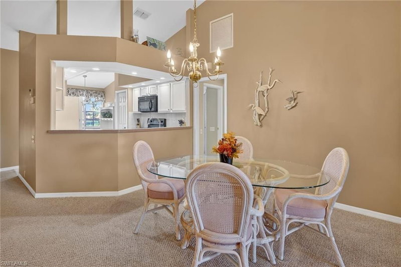 13046 Amberley CT photo 5
