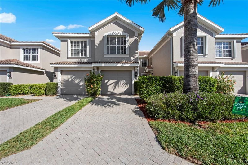 11031 Mill Creek WAY photo 2