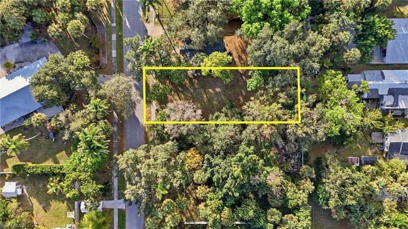 228 Delray AVE photo 4
