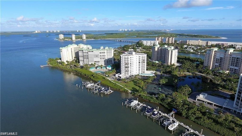 4142 Bay Beach LN photo 3