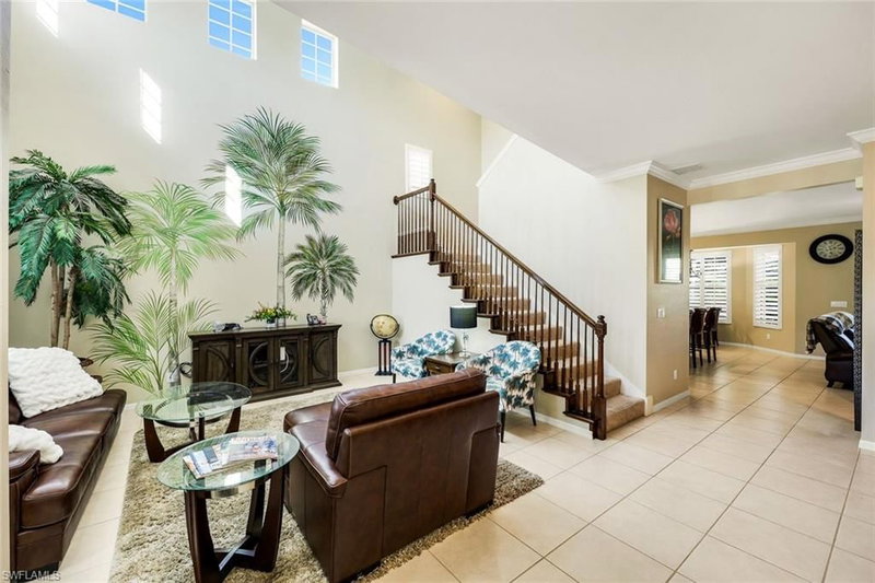 8493 Laurel Lakes BLVD photo 5