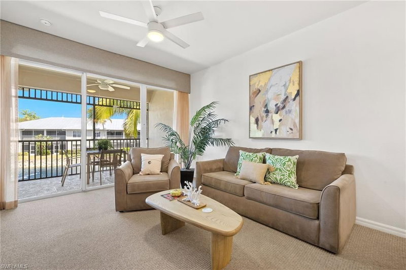 7940 MAHOGANY RUN LN photo 1