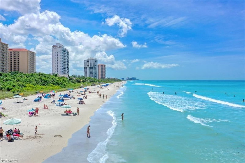 11118 Gulf Shore DR photo 1