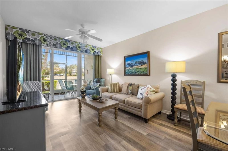 7930 Mahogany Run LN photo 5