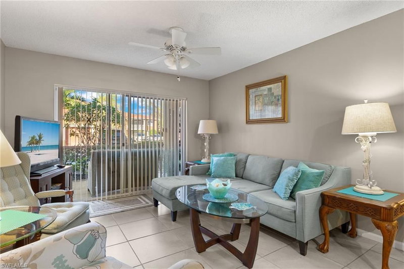 1835 Florida Club CIR photo 1