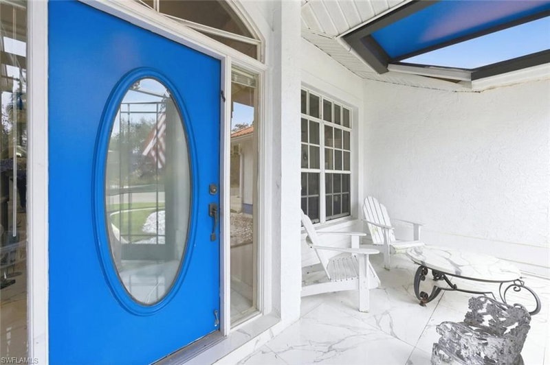 209 Countryside DR photo 2