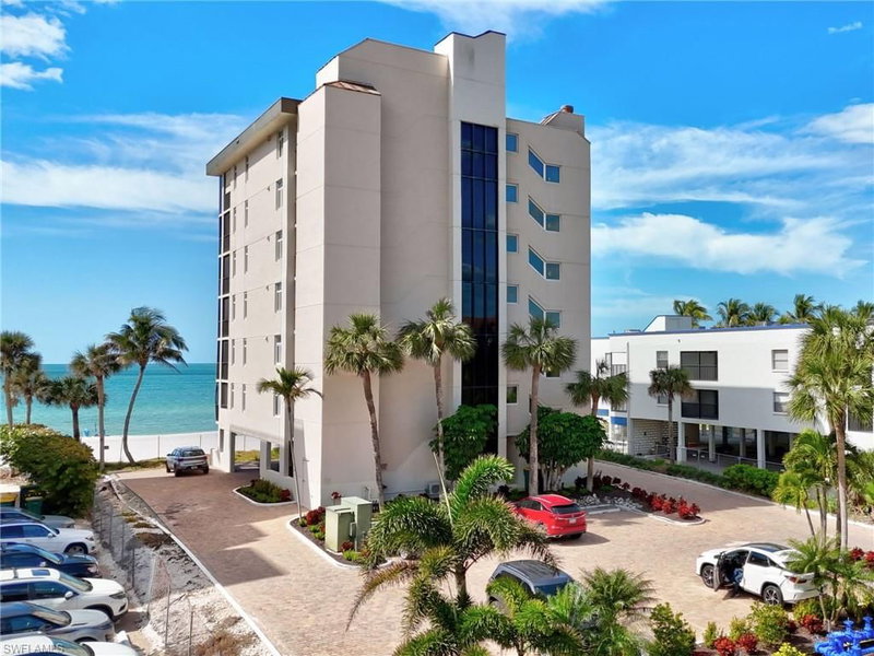 9415 Gulf Shore DR photo 4