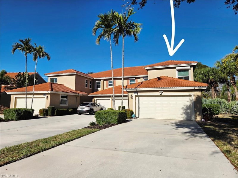 6775 Huntington Lakes CIR photo 1