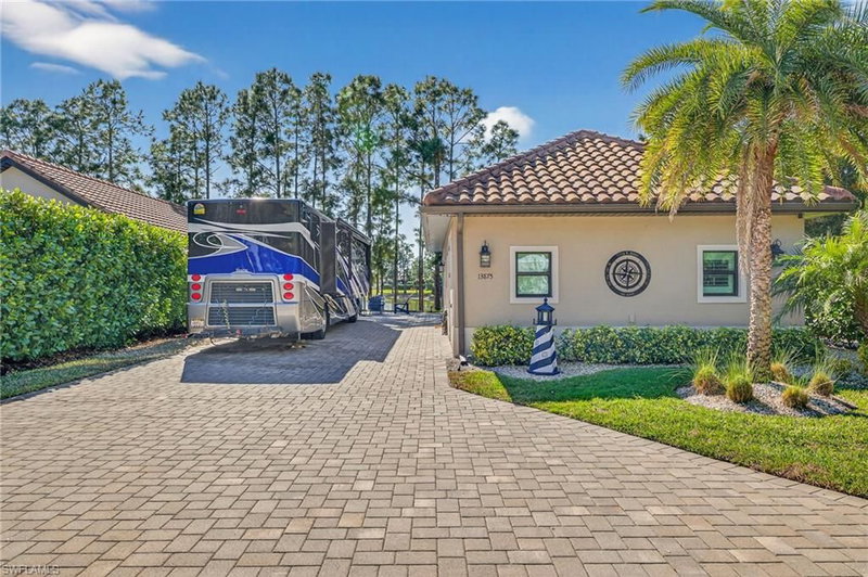 13875 Golden Palms CIR photo 1