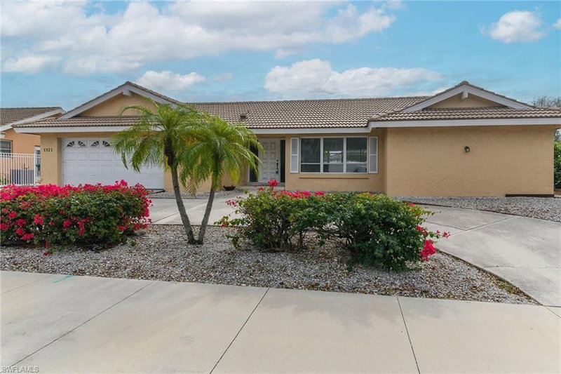 1321 Collier BLVD photo 1