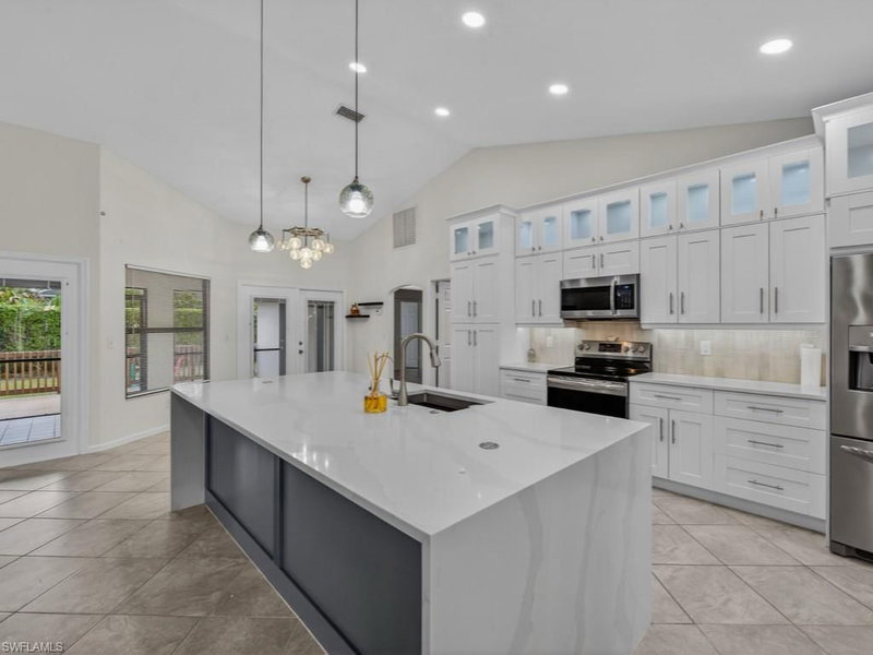 2264 Outrigger LN photo 2