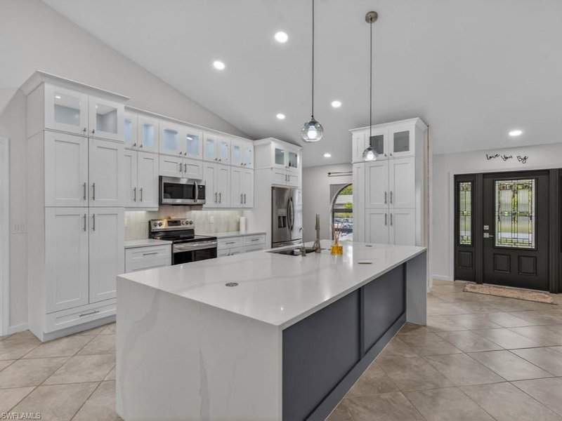 2264 Outrigger LN photo 3