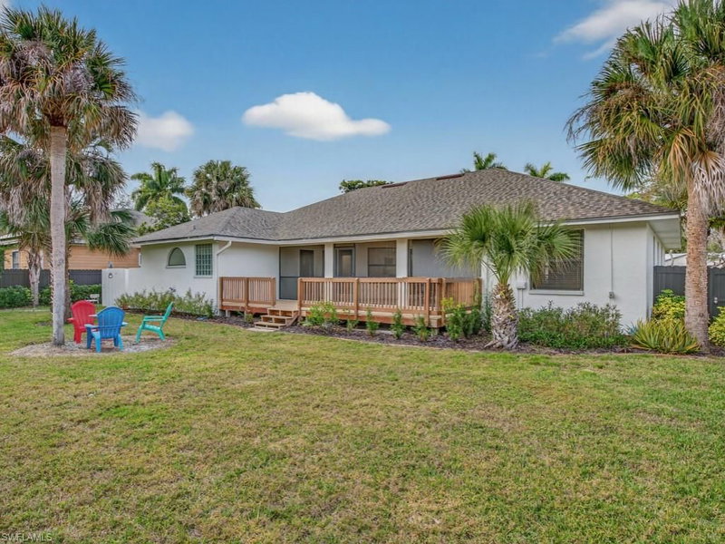 2264 Outrigger LN photo 5