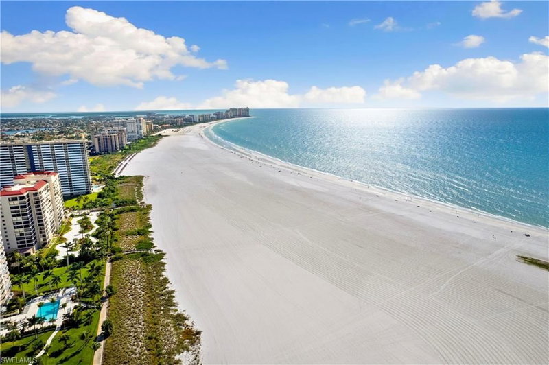 380 Seaview CT photo 2