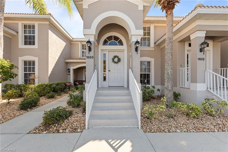10127 Colonial Country Club BLVD photo 1