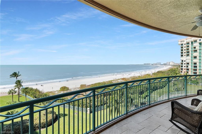 940 Cape Marco DR photo 4