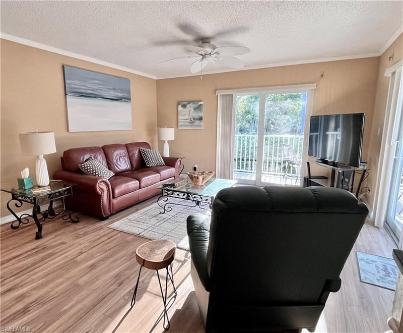 256 Palm DR photo 2