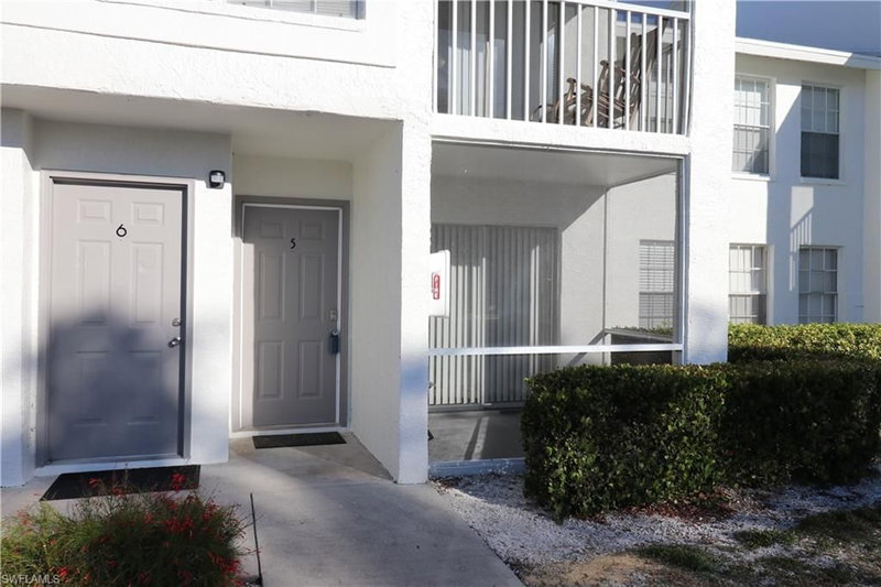 142 Santa Clara DR photo 3