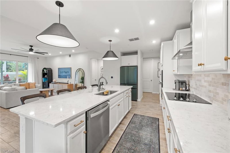 4688 Arboretum CIR photo 1