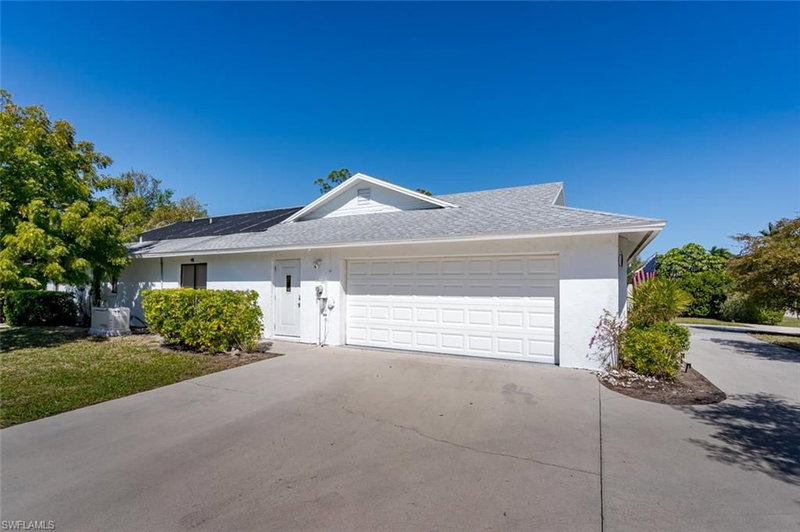 661 Valley DR photo 3