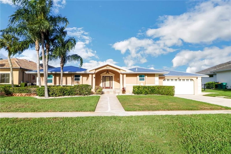 562 Goldcoast CT photo 4