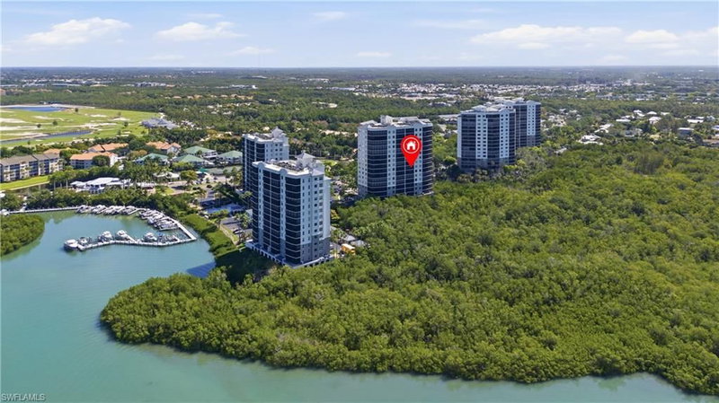 425 Cove Tower Dr photo 1