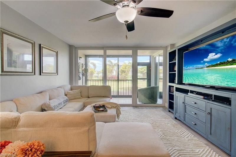 25808 Cockleshell DR photo 3