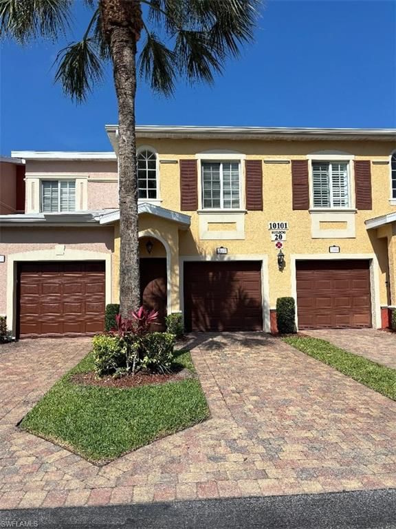 10101 Villagio Palms WAY photo 2