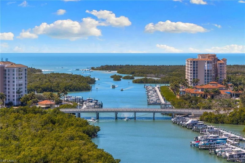 430 Cove Tower DR photo 1