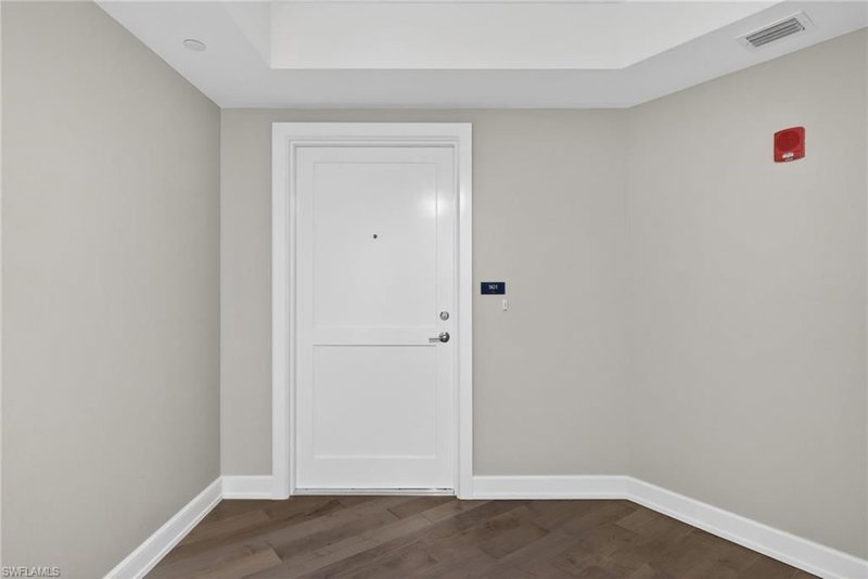 4142 Bay Beach LN photo 5