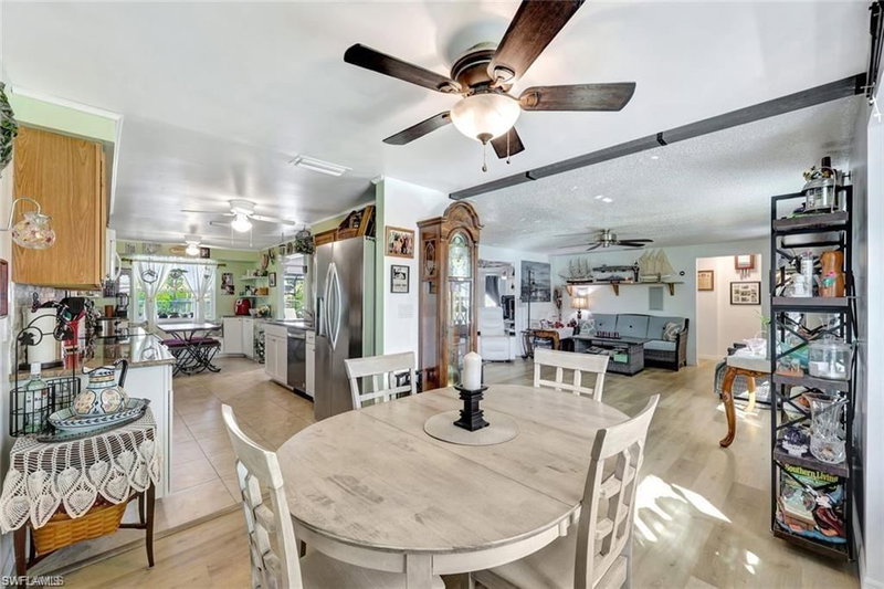 12315 Davis BLVD photo 4