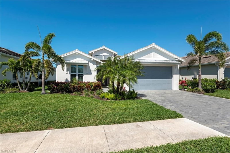 8897 Redonda DR photo 3