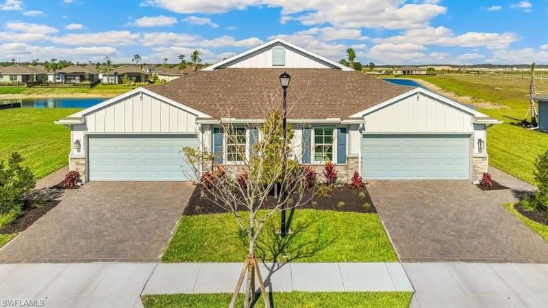 17520 Wild Iris LN photo 1