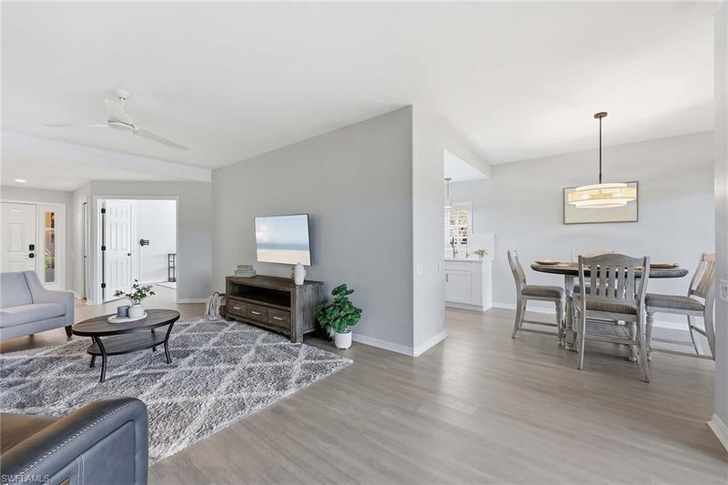 13205 Sherburne CIR photo 5