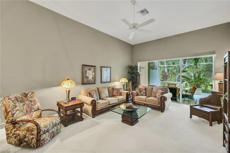 5943 Northridge DR photo 4