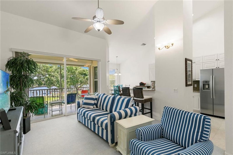 285 Cays DR photo 3