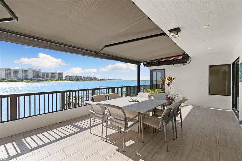 406 La Peninsula BLVD photo 5