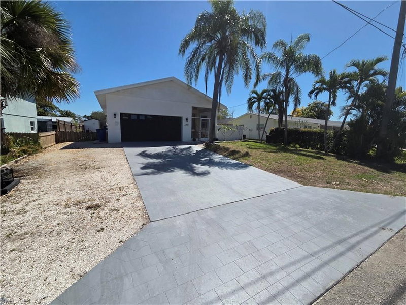 27312 Gasparilla DR photo 2